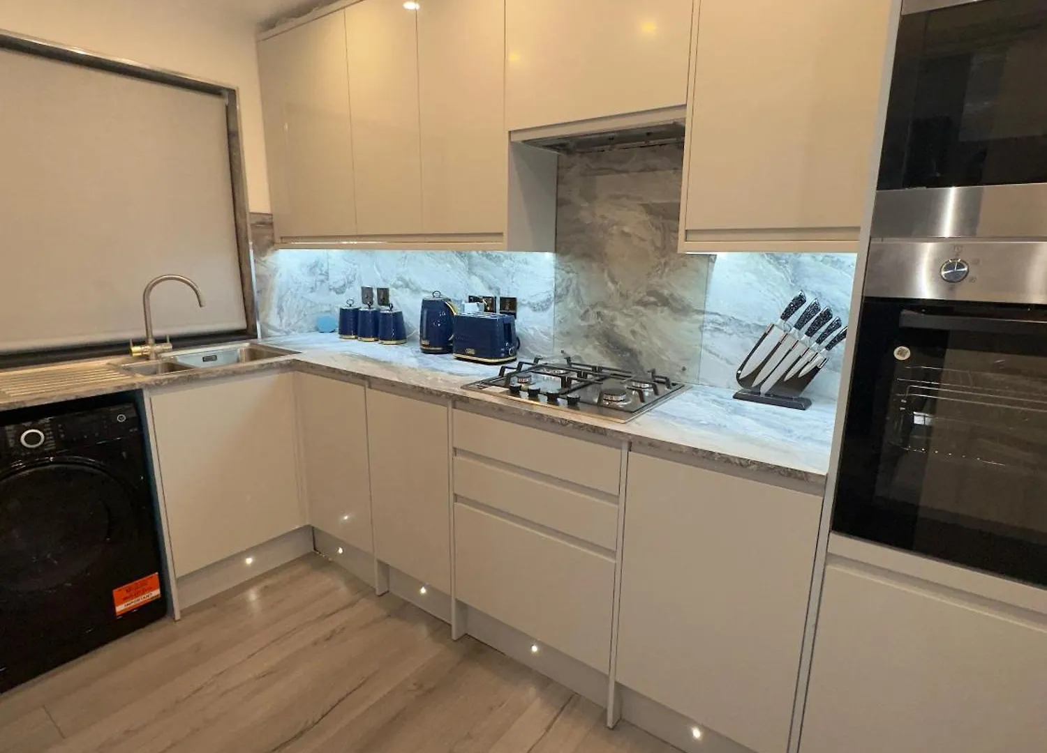 Luxxe House With Hot Tub And Pool Table Apartment Uxbridge