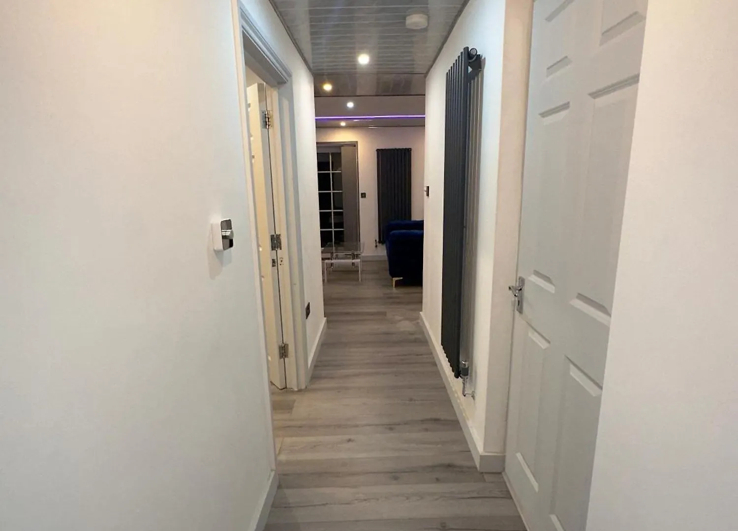 Luxxe House With Hot Tub And Pool Table Apartment Uxbridge United Kingdom