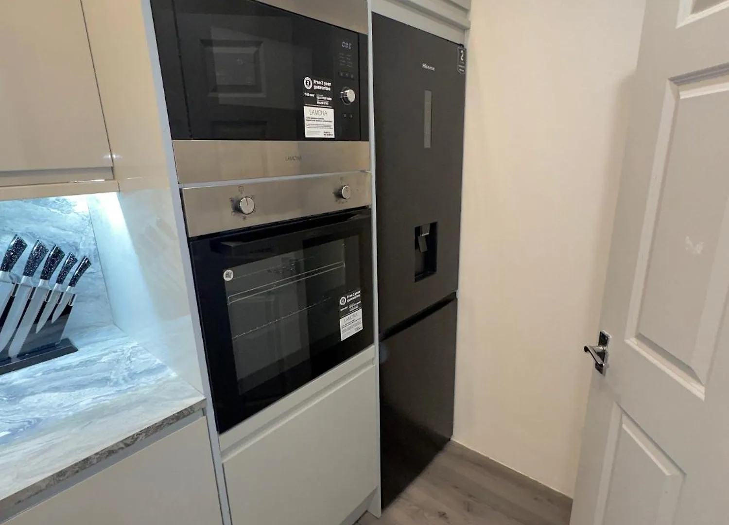 Luxxe House With Hot Tub And Pool Table Apartment Uxbridge United Kingdom
