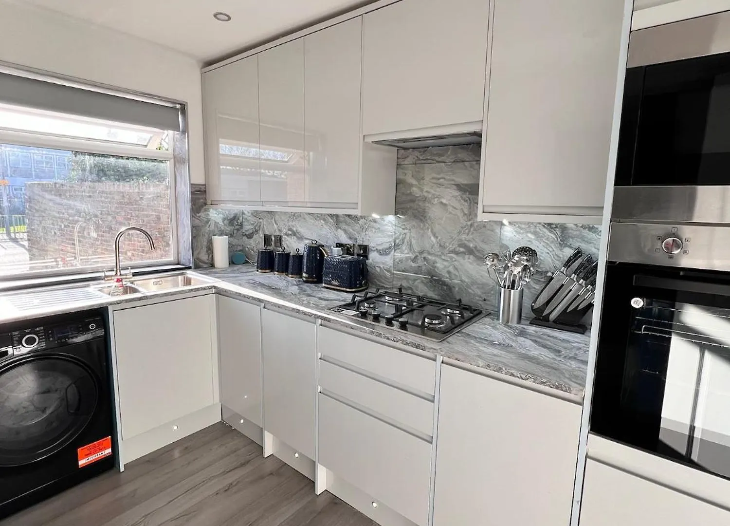 Luxxe House With Hot Tub And Pool Table Apartment Uxbridge