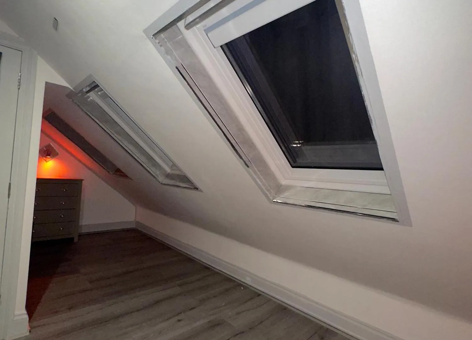 Luxxe House With Hot Tub And Pool Table Apartment Uxbridge United Kingdom