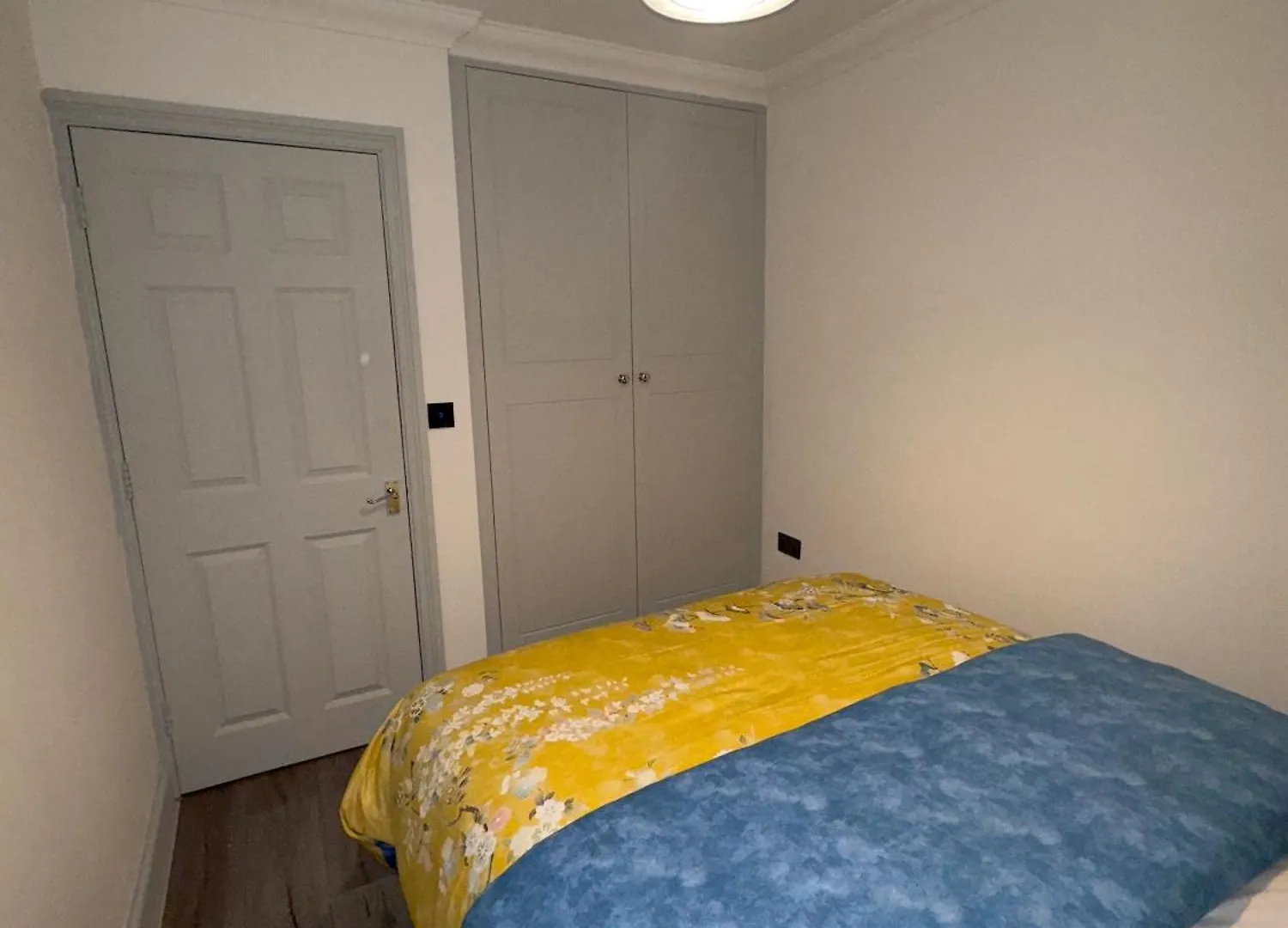 Luxxe House With Hot Tub And Pool Table Apartment Uxbridge 0*,  United Kingdom